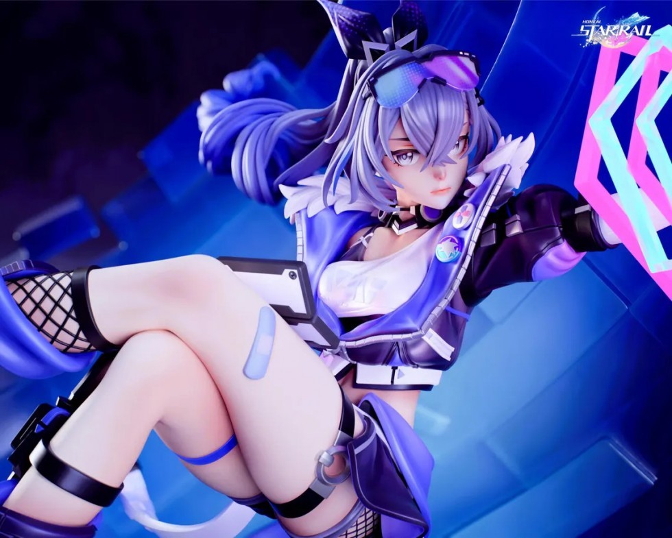 Chuya-Factory-Silver-Wolf-_6_.jpg